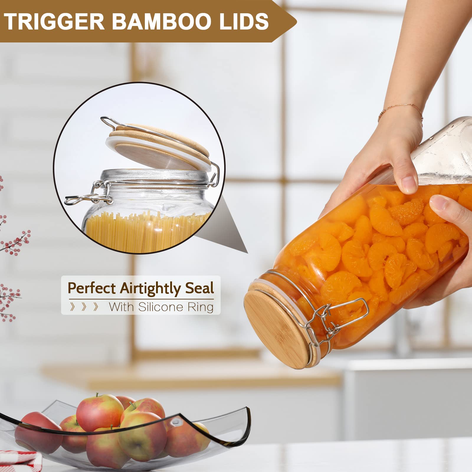 VITEVER wide-opening jar with bamboo lid enables easy scooping.
