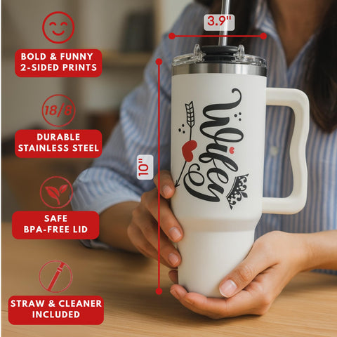 Vivulla68 Wifey Tumbler includes a metal straw and cleaning brush.