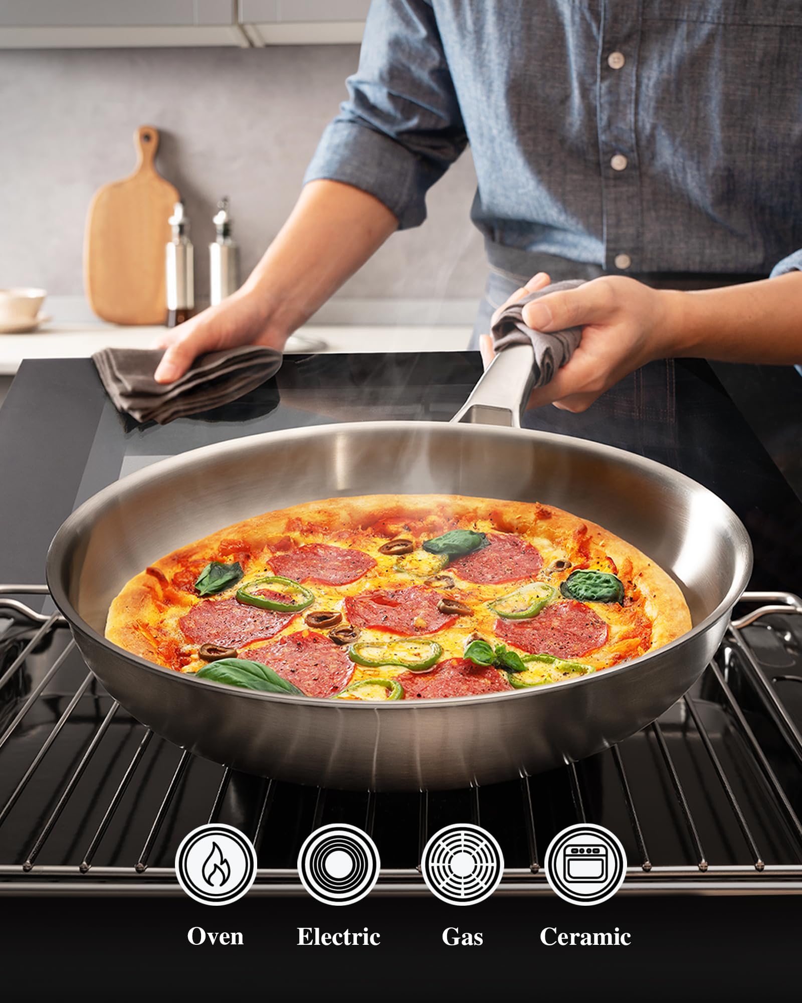 VocVoi 12-inch lid fits snugly for simmering and braising at low heat