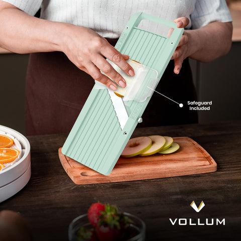 Vollum Narrow Mandoline dishwasher-safe blades for easy cleanup