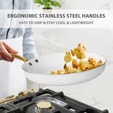 VONIKI 11-inch sauté pan with lid for searing and sautéing.