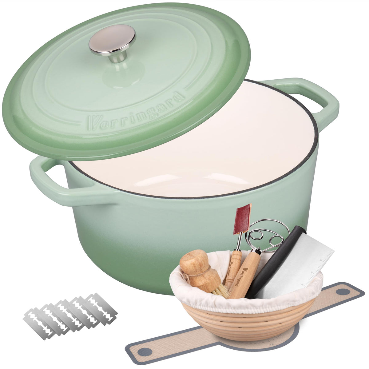 VORRINGARD green 4.5qt Dutch oven front view with lid for even heat