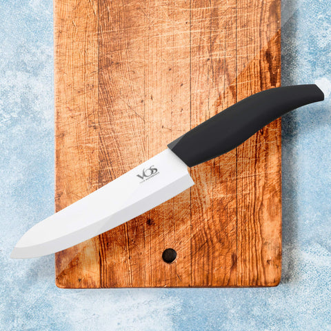 Vos lightweight, balanced design for comfortable, precise slicing.