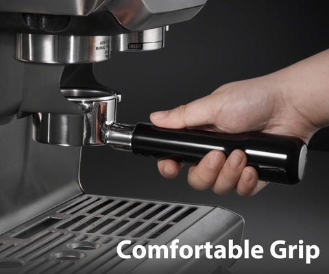 VOURMIO portafilter demonstrates espresso flow with visible extraction