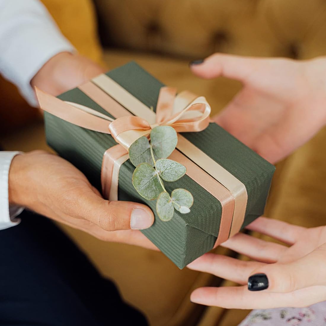 VOVOH grinder gift-ready with decorative look for spice lovers.