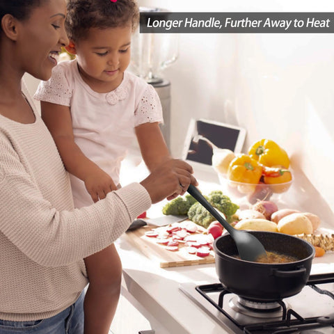 Vovoly large-hook design makes hanging storage convenient.