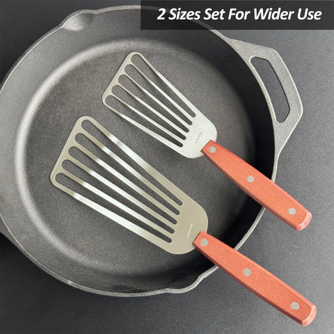 Vovoly curved-slotted blade spatula demonstrates precision under food.