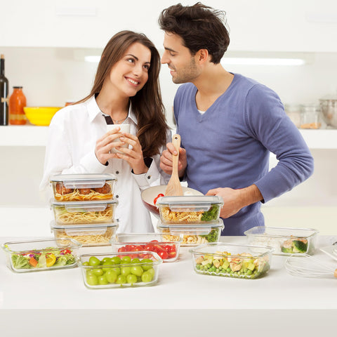 Vtopmart stackable design saves fridge space and organizes leftovers.