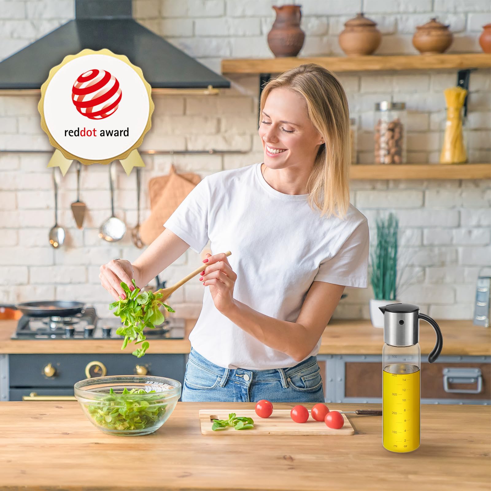 Vucchini 18-ounce capacity supports daily kitchen use