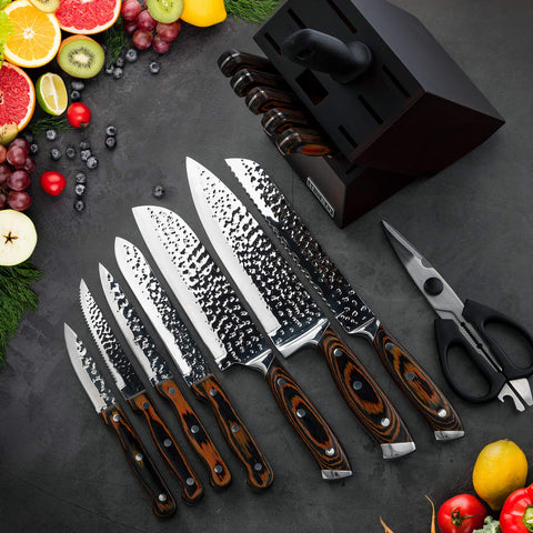 Vvwgkpk 6-piece steak knives for sharing meals with ease.
