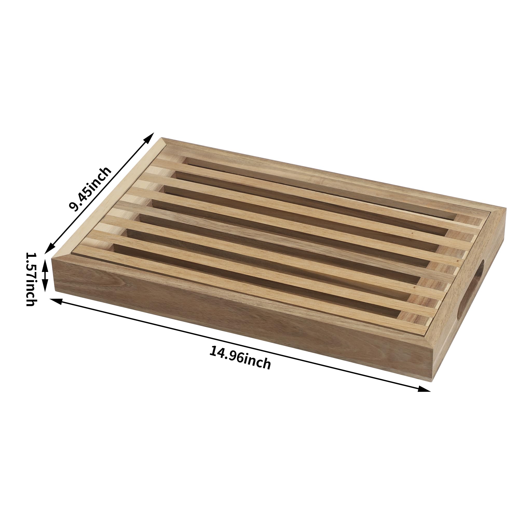 Vzodesr bread holder keeps bread fresh on the kitchen counter.