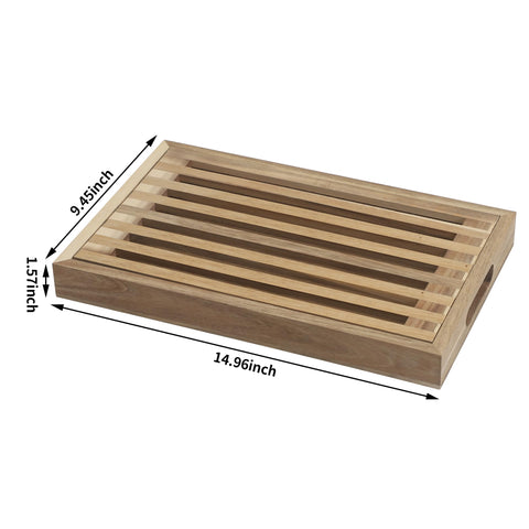 Vzodesr bread holder keeps bread fresh on the kitchen counter.