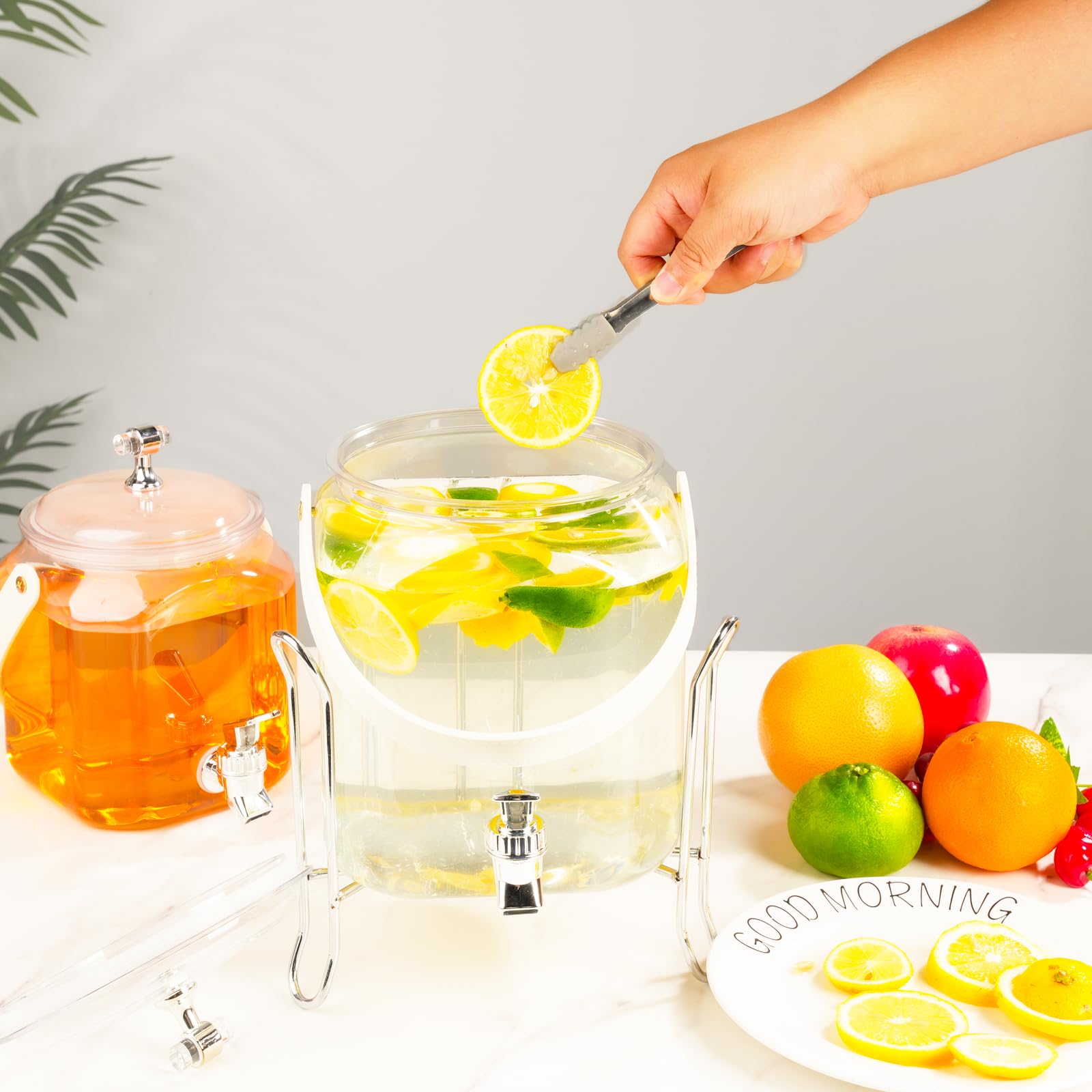 Wagrvuy versatile dispenser suits lemonade, iced tea, and more