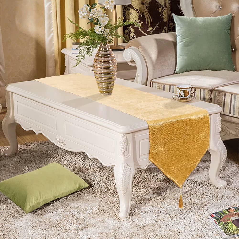 WAITER TREE dresser-scarf display for versatile decor.