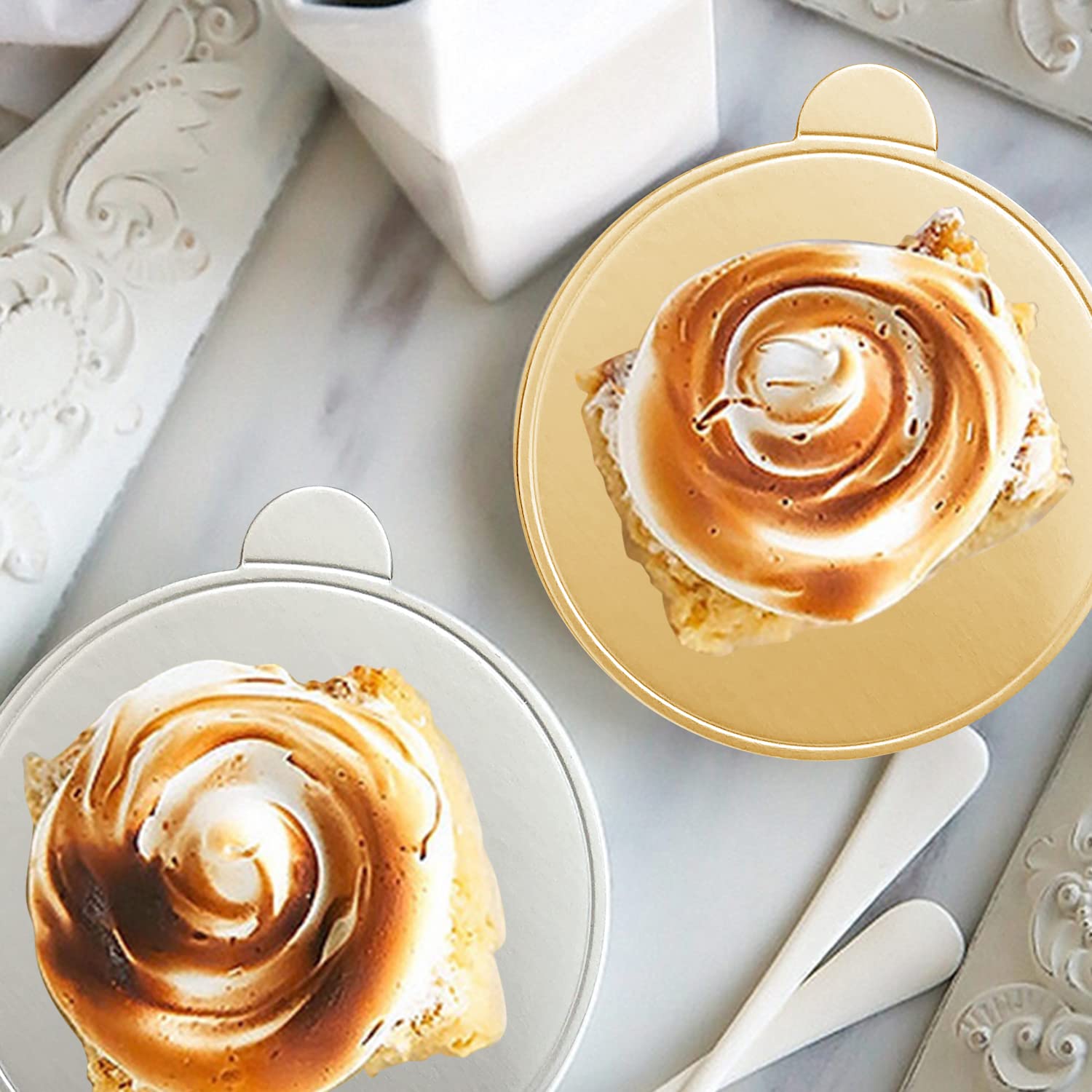 WANBAO gold mini cake board set for weddings and celebrations.
