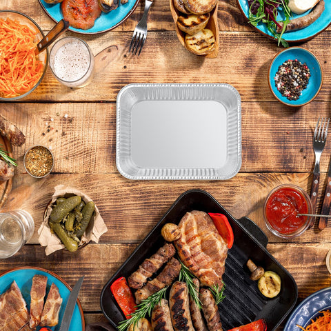 WANBAO multiuse foil pans store, bake, and meal-prep hot or cold dishes.