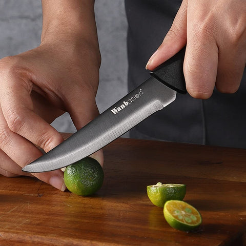 Wanbasion dishwasher-safe knives simplify cleanup after meals