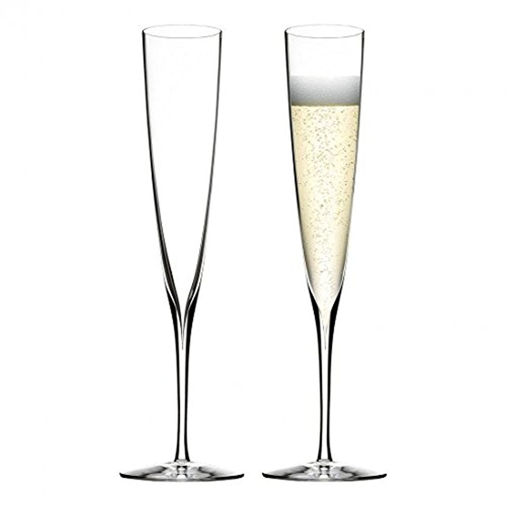 Waterford Elegance trumpet flute bowl highlights crystal clarity for vibrant bubbles.