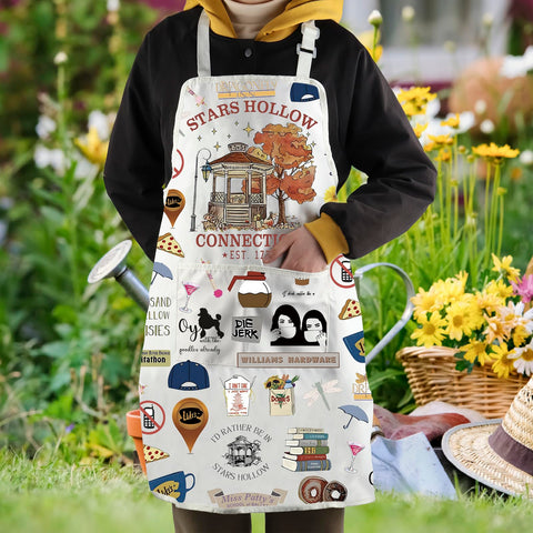 WCGXKO Star Hollow apron ready for gifting with show-themed packaging.