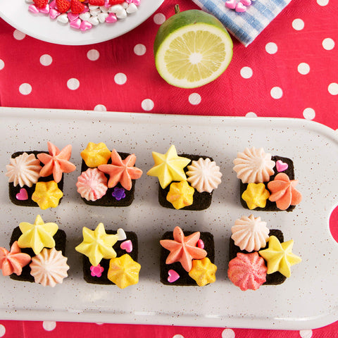 Webake dishwasher-safe silicone mold cleans easily after a batch.