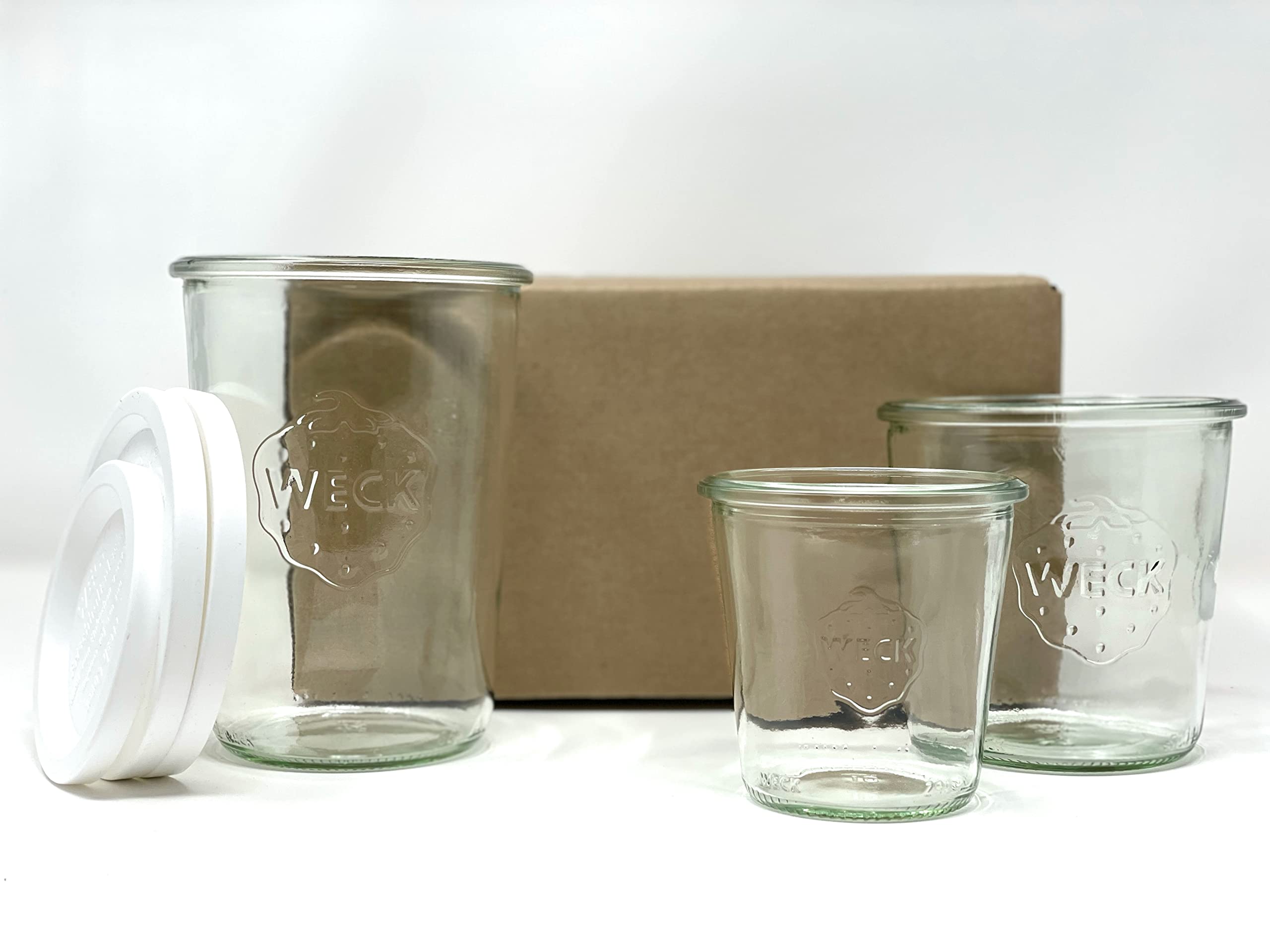 WECK Mold Jar stainless steel clips securing the lid for reliable sealing