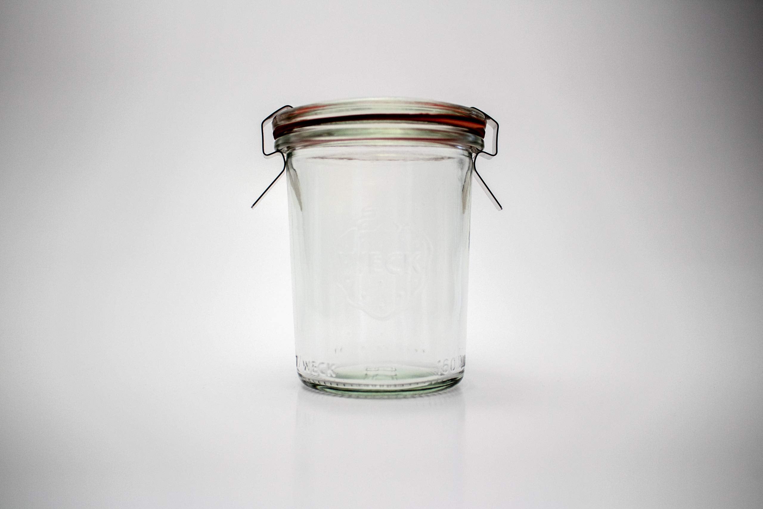 WECK Tulip jar wedding favor idea with style and practicality.