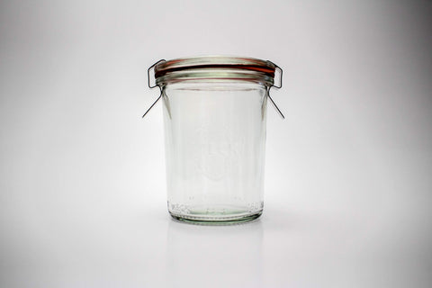 WECK Tulip jar wedding favor idea with style and practicality.
