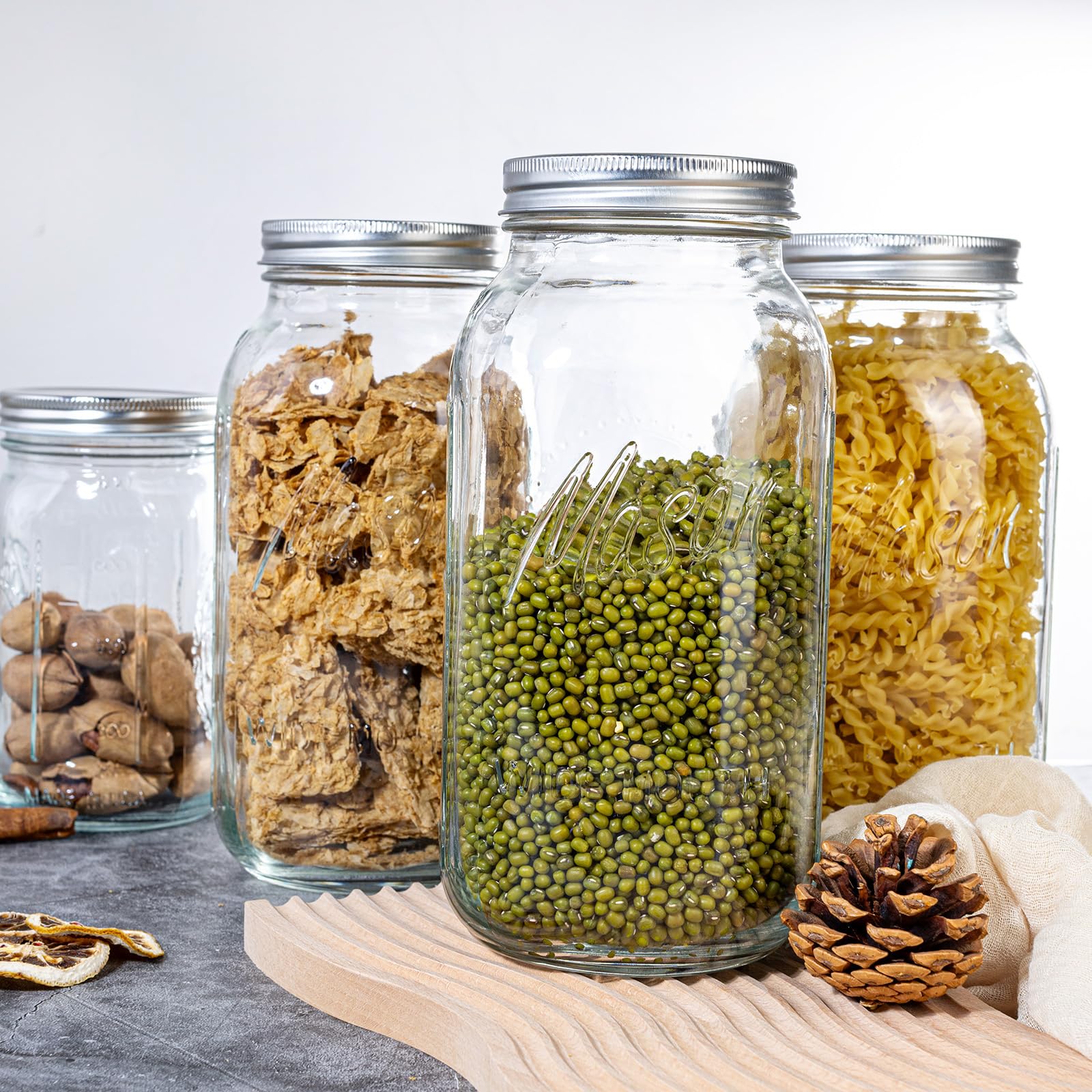 Wellife BPA-free 64oz mason jar made of food-grade glass.