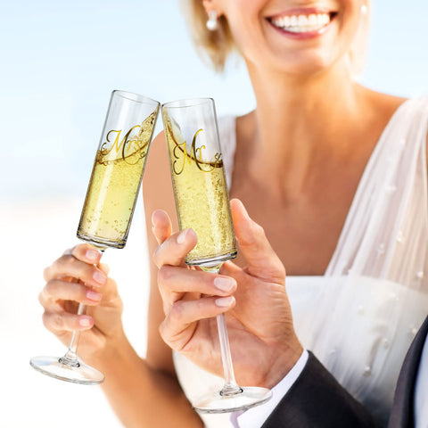 Wells 7oz flutes designed for easy grip and stable base