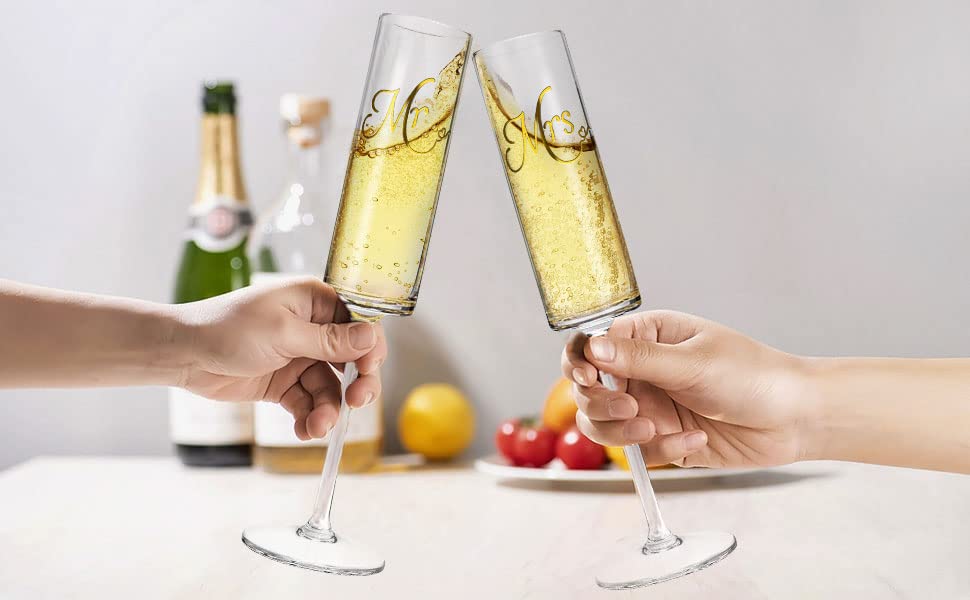 Wells engraved Mr and Mrs flutes in premium gift box