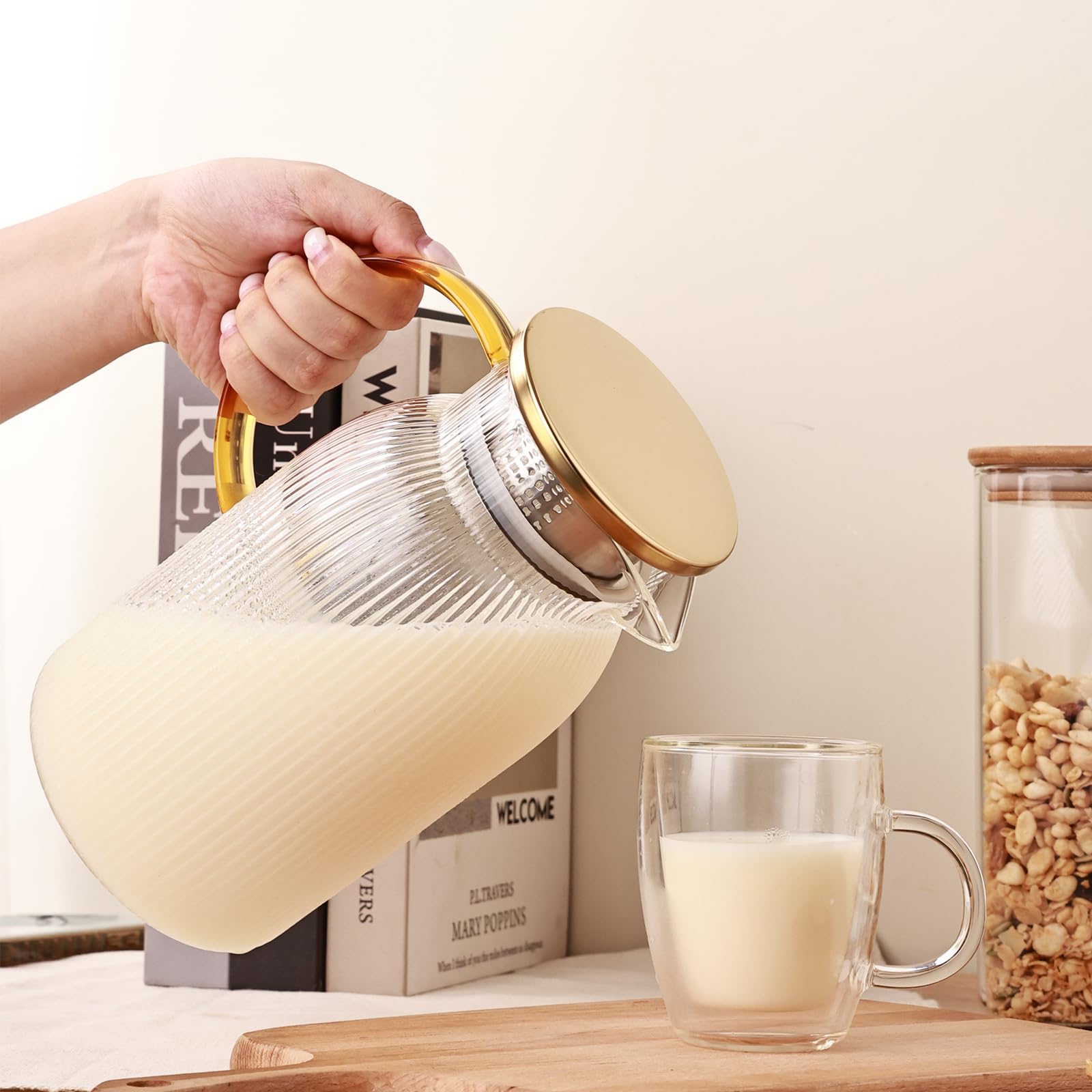 Wells ribbed glass pitcher ideal table service for lemonade, tea, or juice