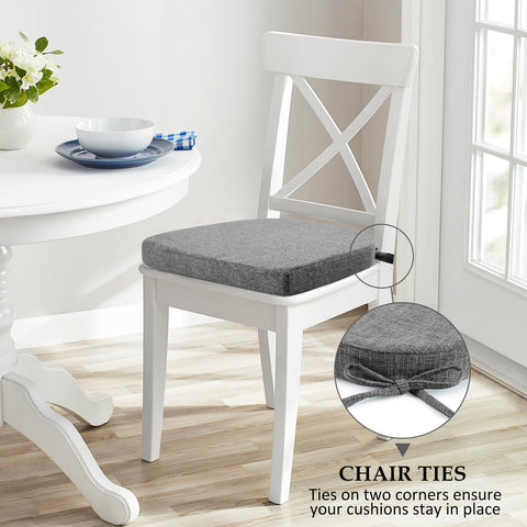 Wellsin cushions in fade-resistant fabric for indoor use