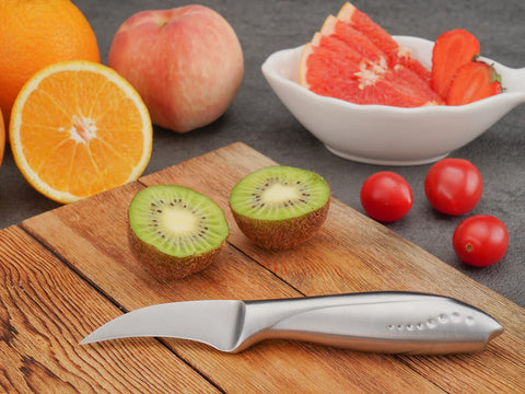 WELLSTAR Birds Beak Paring Knife peeling fruits and vegetables with precision