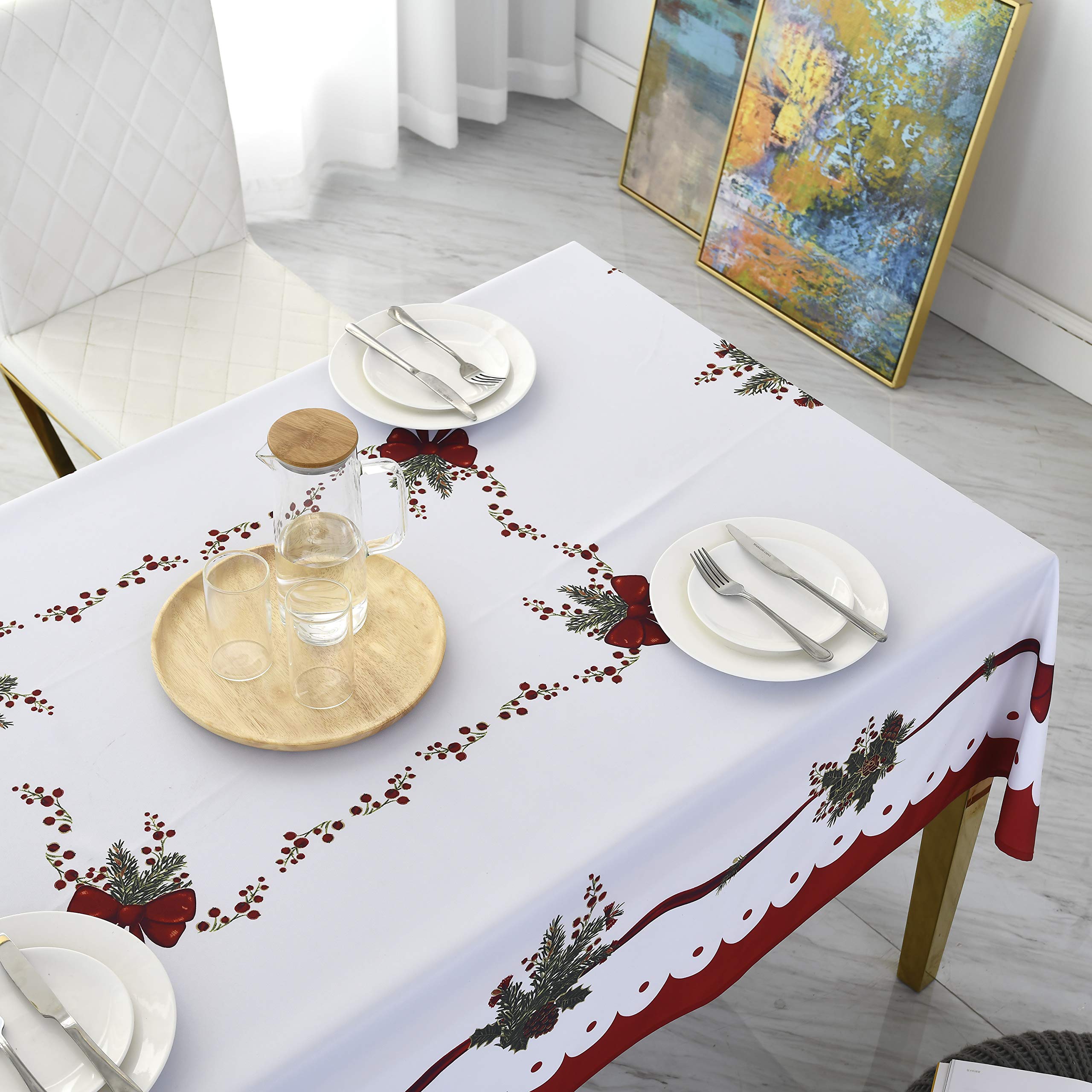 Wewoch machine-washable tablecloth for easy cleanup.