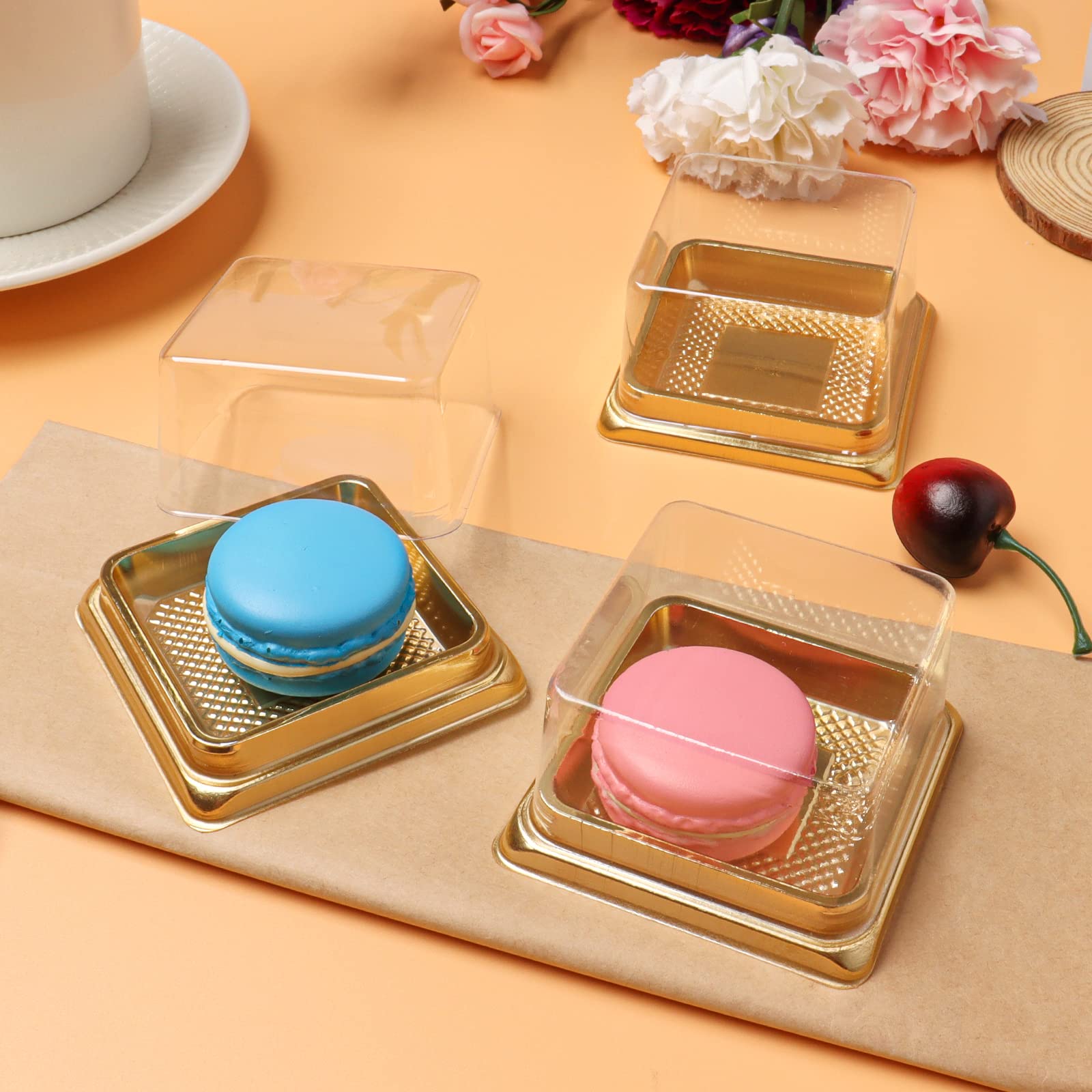 Wexpw gold base enhances display in food layouts