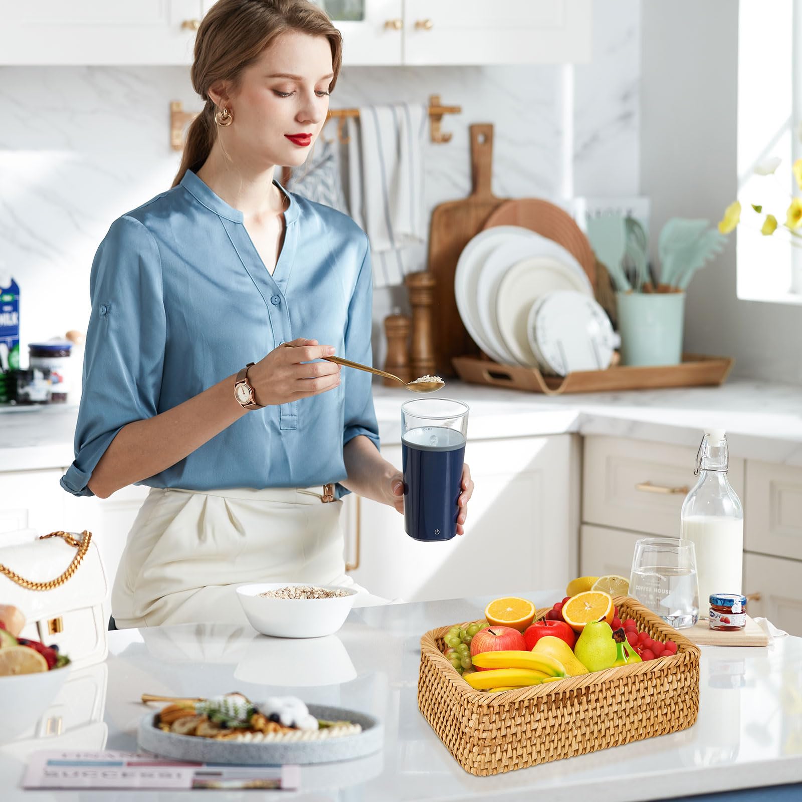 Whalehub small-dimension basket suitable for remotes and small items