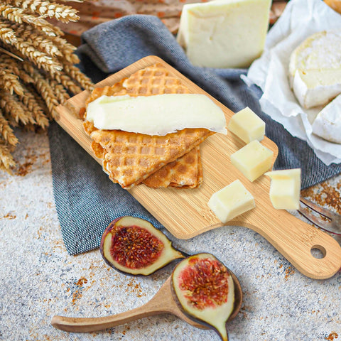 WHEATHUSK laser-engraving-ready surface for personalized kitchen gifts.