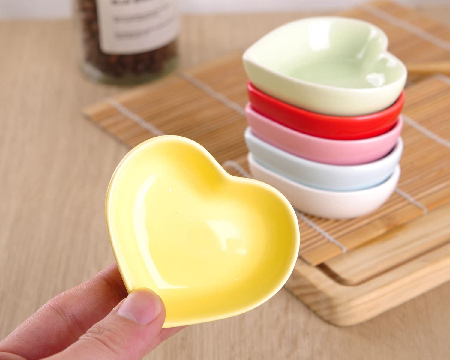 WHJY pink heart bowls are microwave and dishwasher safe for convenient prep