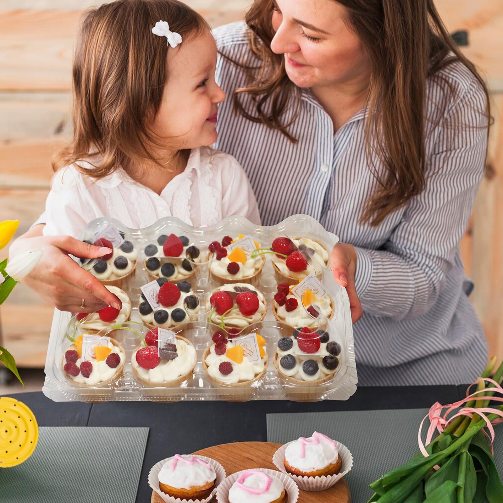 Capacity to hold 144 cupcakes across 12-set boxes in WIKDAY system