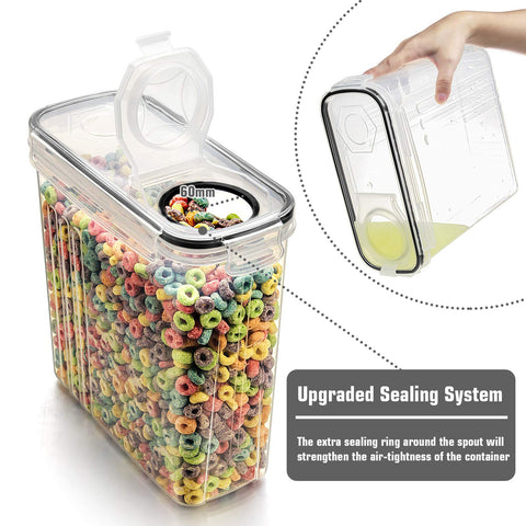 Wildone transparent BPA-free body helps quick inventory of dry goods.