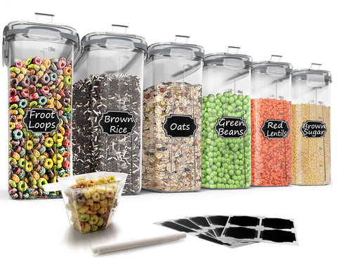 Wildone cereal storage container with locked lid demonstrates 4L capacity for pantry organization and freshness.