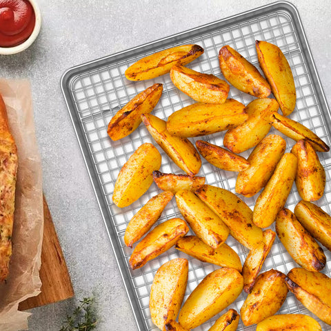 Wildone mirror-finish baking surface reduces sticking and easy sliding.