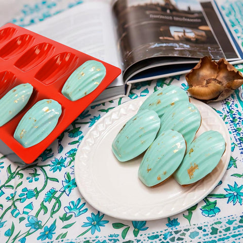 Wilewir silicone mold set makes cleanup quick and simple.