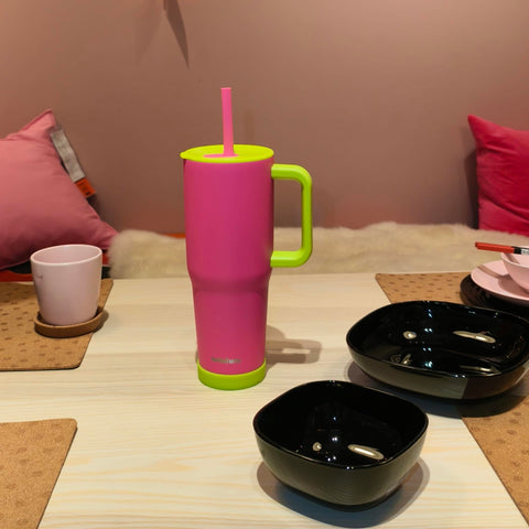 Winiwo flexible straw enables comfortable sipping from any angle.