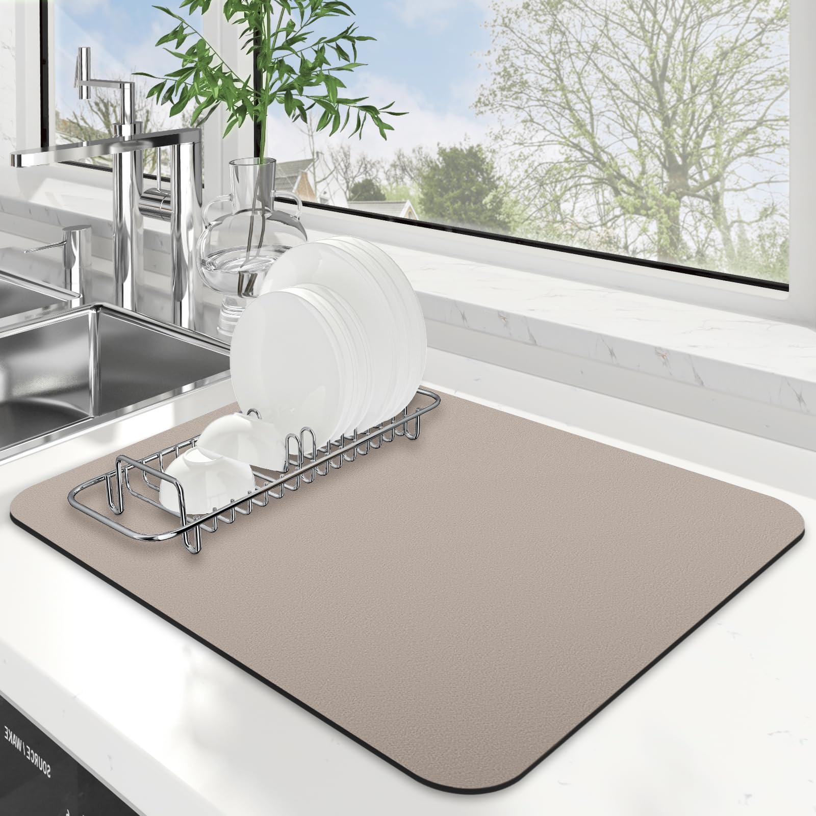 WISELIFE dish drying mat absorbs water quickly to keep countertops dry