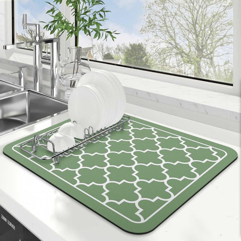 WISELIFE dish drying mat absorbs water quickly, keeping counters dry.