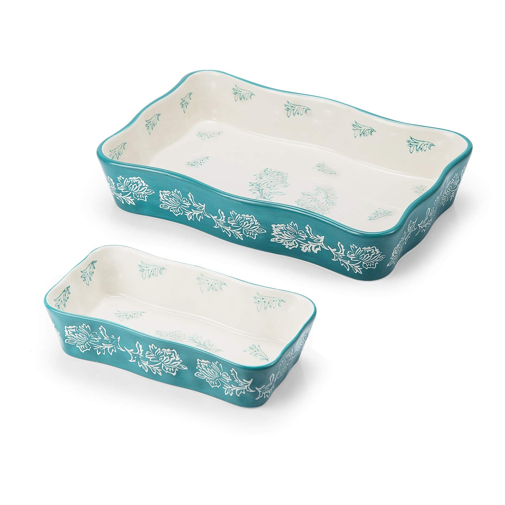 Wisenvoy baking dish set front view with wavy pattern for versatile oven use