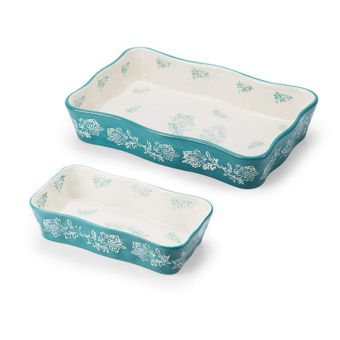 Wisenvoy baking dish set front view with wavy pattern for versatile oven use