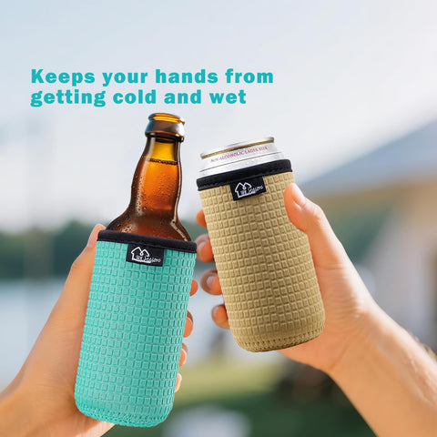 WK IEASON khaki sleeve folds compactly for easy transport.
