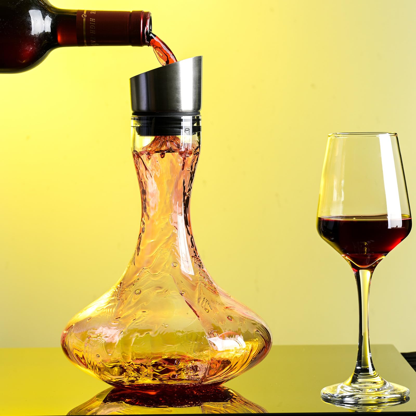 Wlasss 1300ml capacity suitable for a full bottle of red wine.